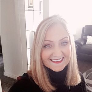 Meet your Posher, Marion